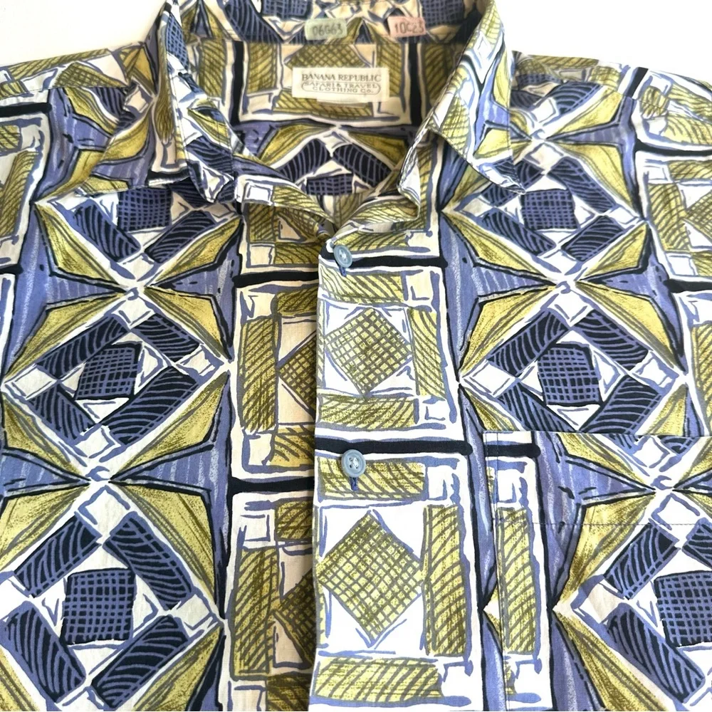 Banana Republic Men’s Size Large Shirt‎ Button Down